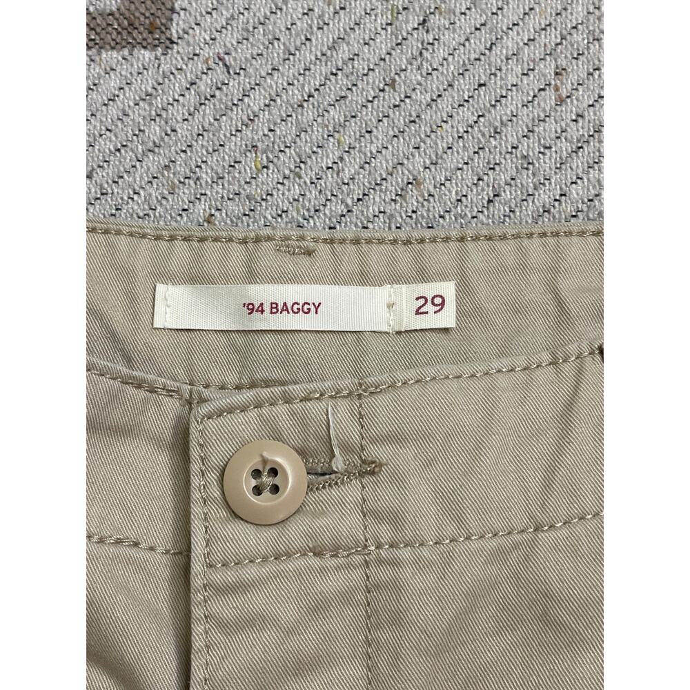 Levi’s ‘94 Baggy Cargo Safari- Tan Pants, size 29
PC9-A4707-0016, MSRP $80 - Picture 4 of 15